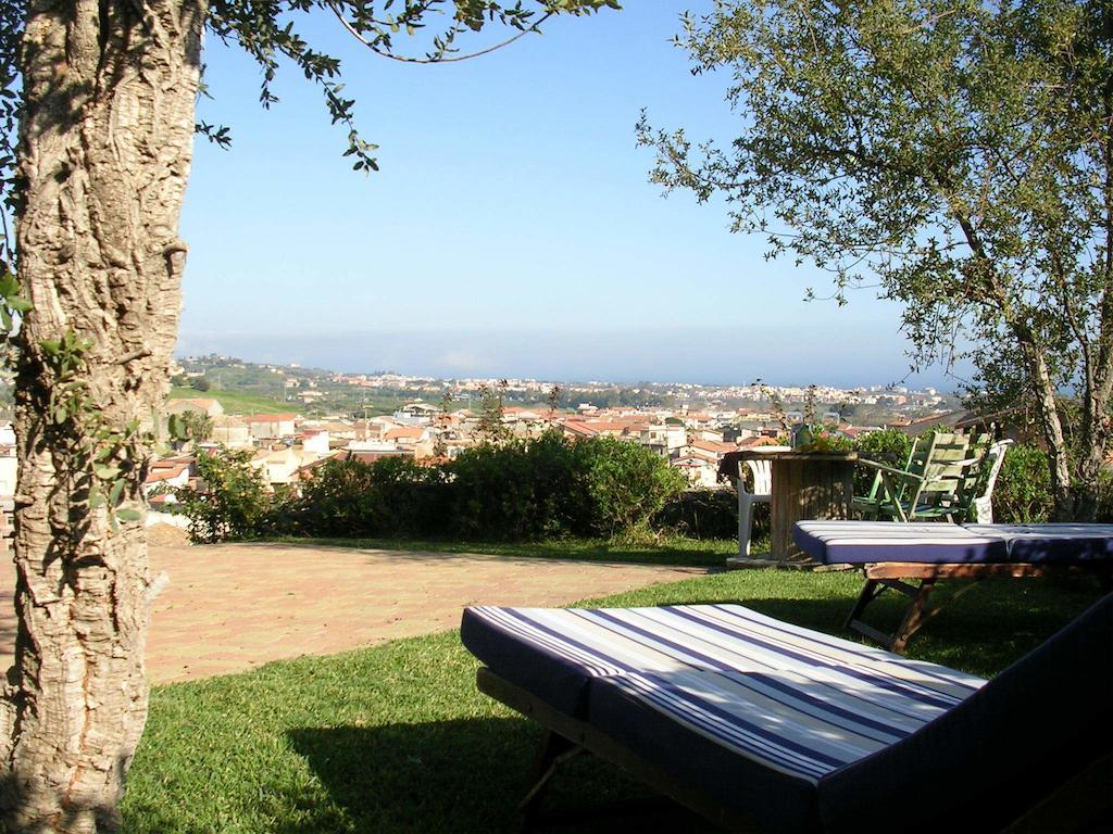 Casa Vacanza Cicirello Giardini Naxos Bilik gambar