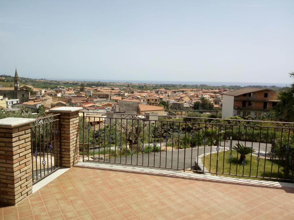 Casa Vacanza Cicirello Giardini Naxos Luaran gambar
